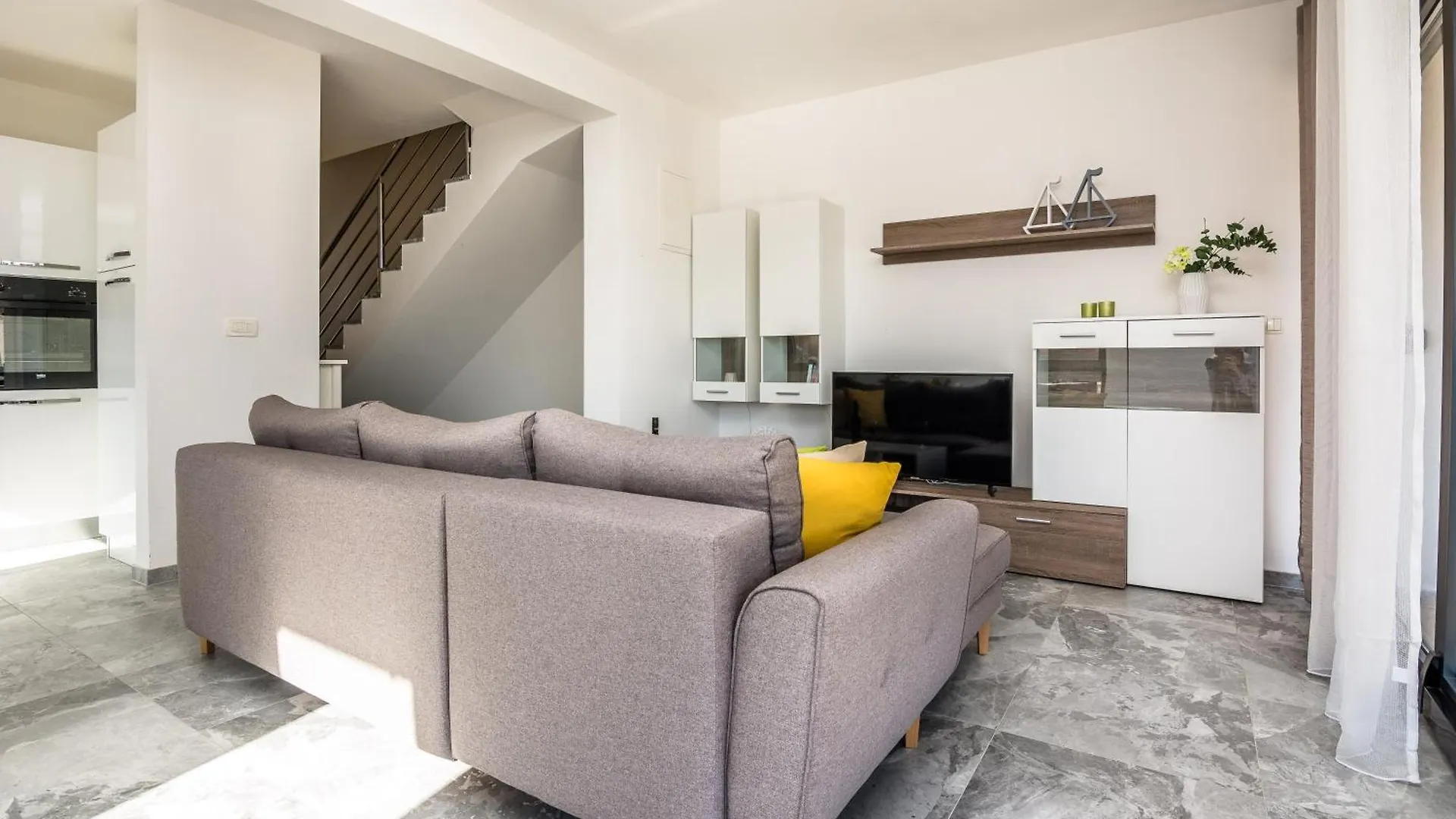 Ferienhaus Genster - Holiday Home Mirna Vir Kroatien